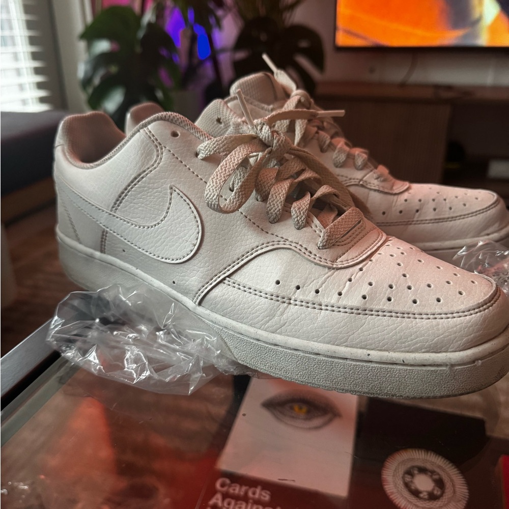 Nike Low Air Force 1 shoes